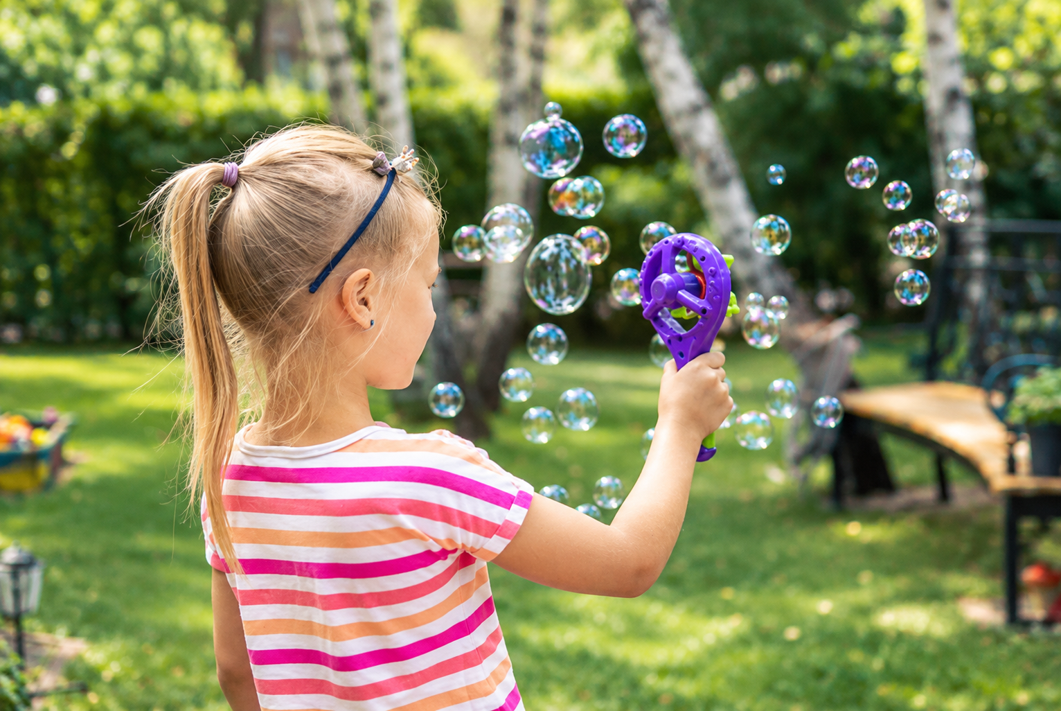 Outdoor bubble and water set